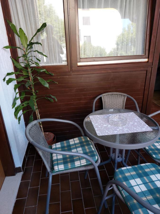 App Vesna Apartment Umag Bagian luar foto
